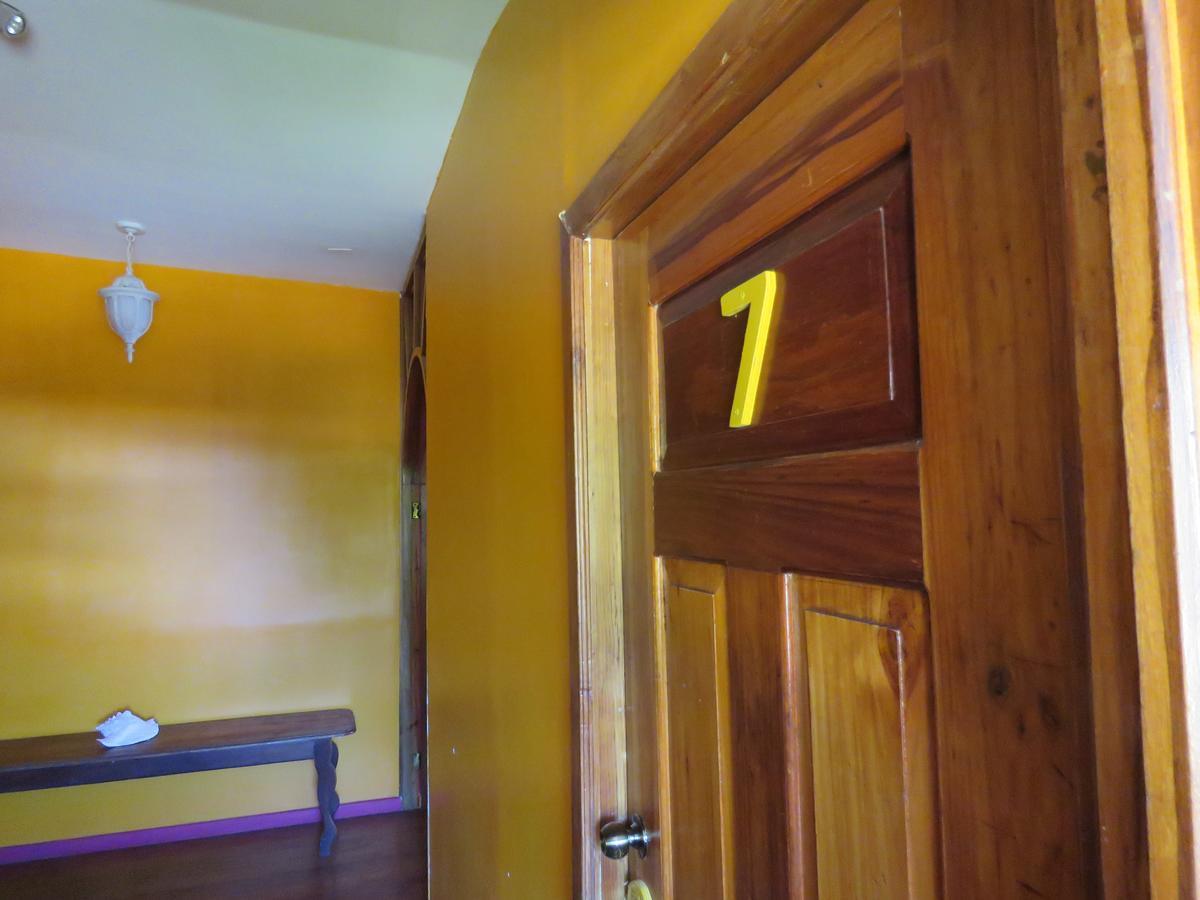 Hostel Mamallena Bocas Del Toro (Adults Only) Экстерьер фото